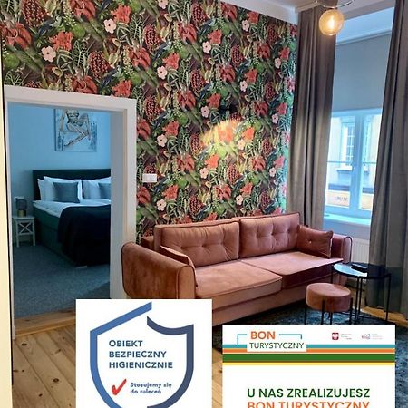 Apartamenty Plac Kolegiacki Posen Exterior foto
