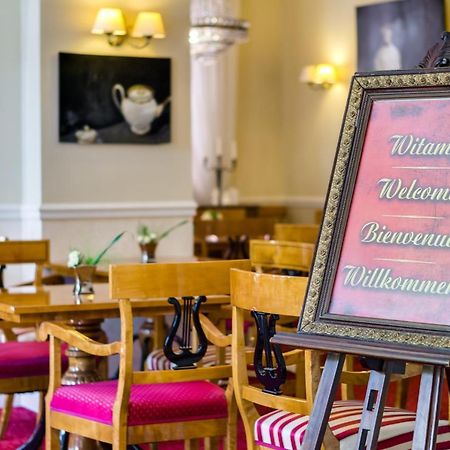 Apartamenty Plac Kolegiacki Posen Exterior foto