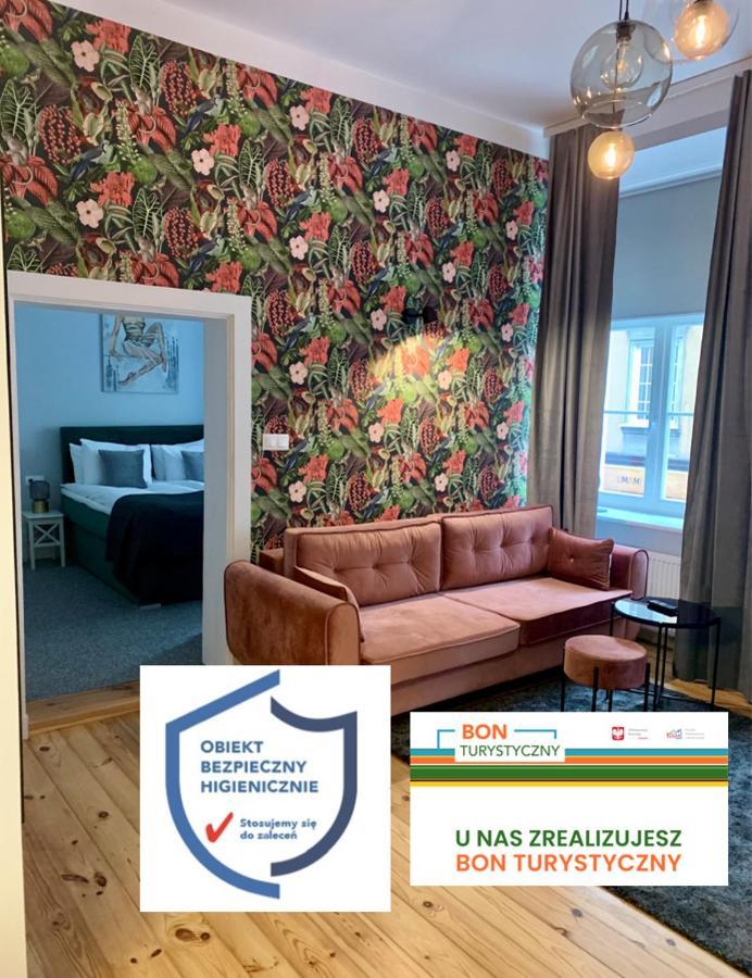 Apartamenty Plac Kolegiacki Posen Exterior foto