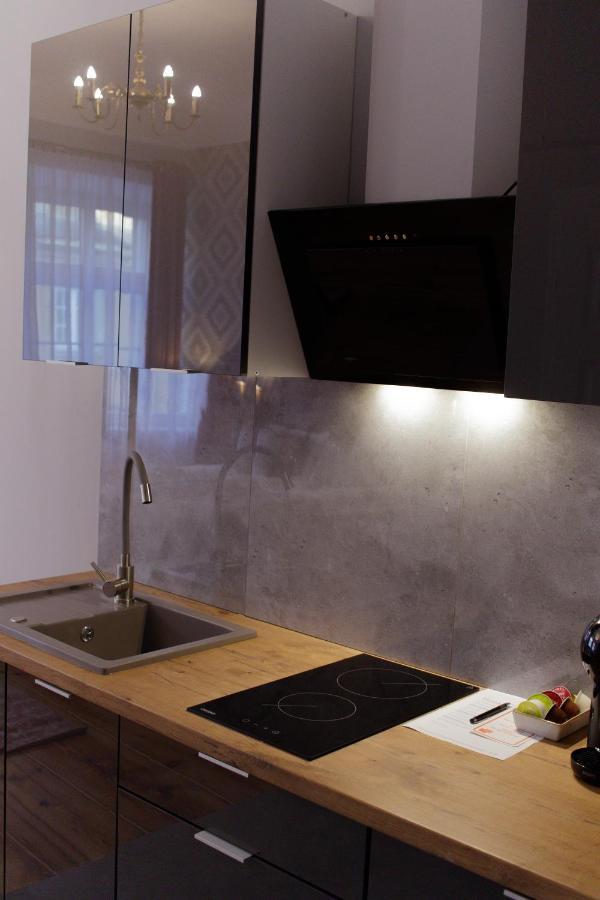 Apartamenty Plac Kolegiacki Posen Exterior foto